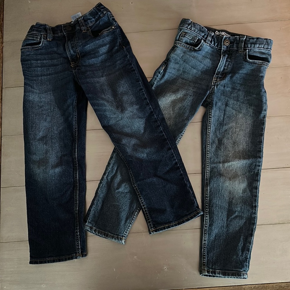 2 pair of Osh Kosh jeans
